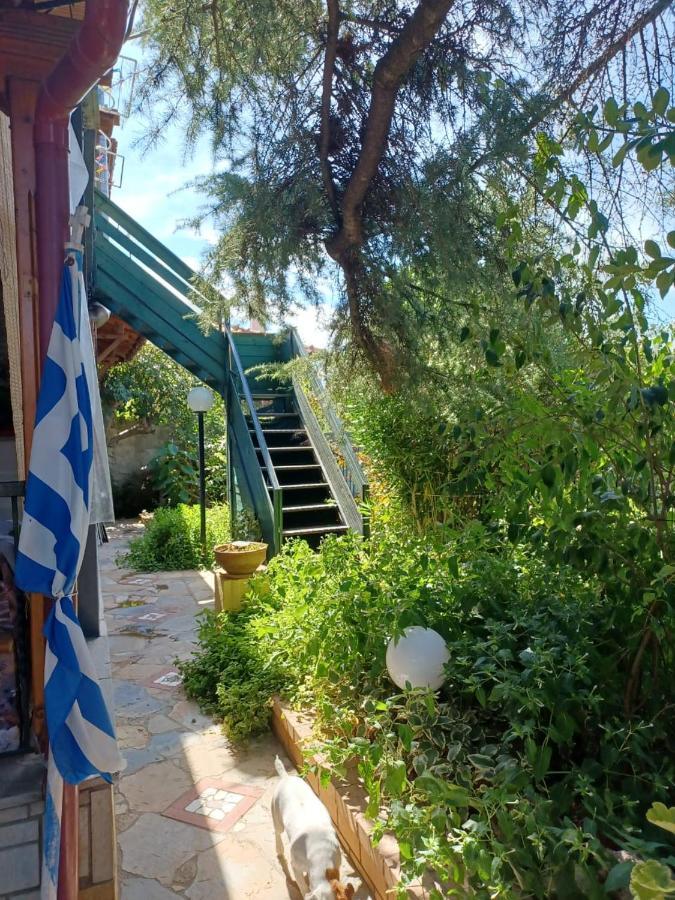 Handmade Peaceful Cozy House Near The Beach Nea Kallikrateia Exterior photo