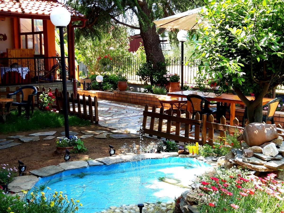 Handmade Peaceful Cozy House Near The Beach Nea Kallikrateia Exterior photo